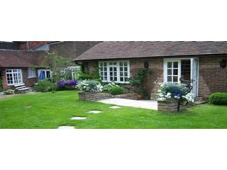 Garden Cottage Self Catering Holiday Cottage In Petworth West Sussex